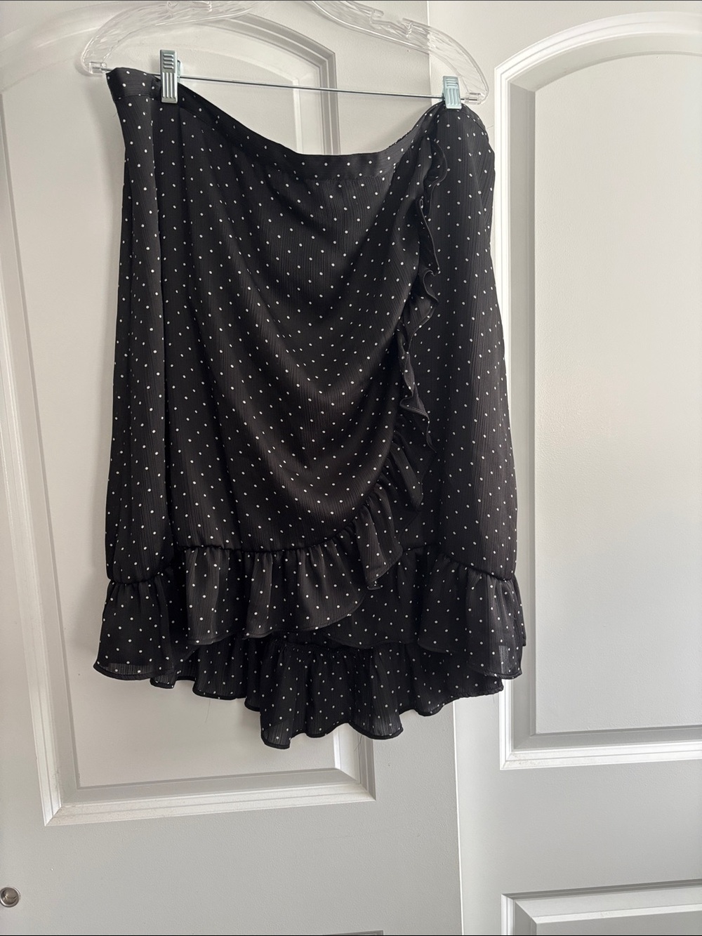 Old Navy Black & White Polka Dot High-Low Ruffle Skirt